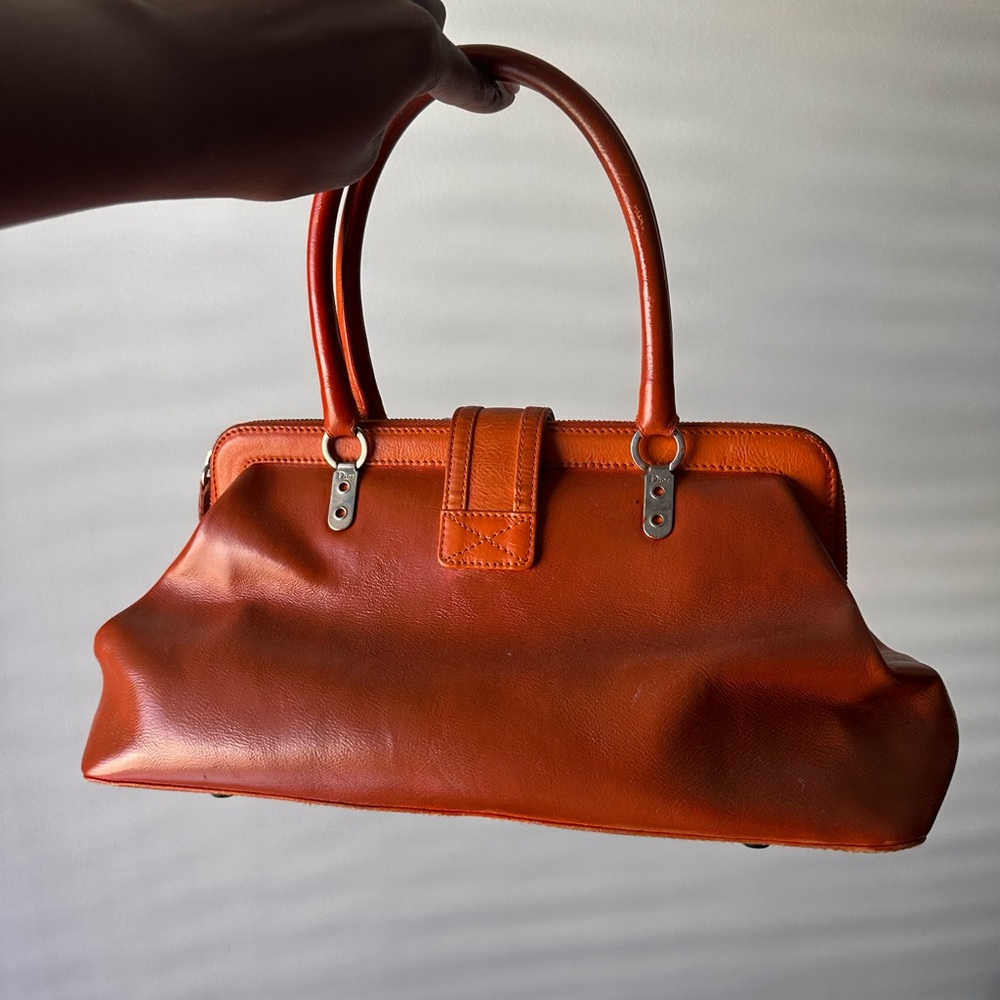 SOLD! Do not buy. Dior Orange Leather vintage flight bag - Picture 2 of 4